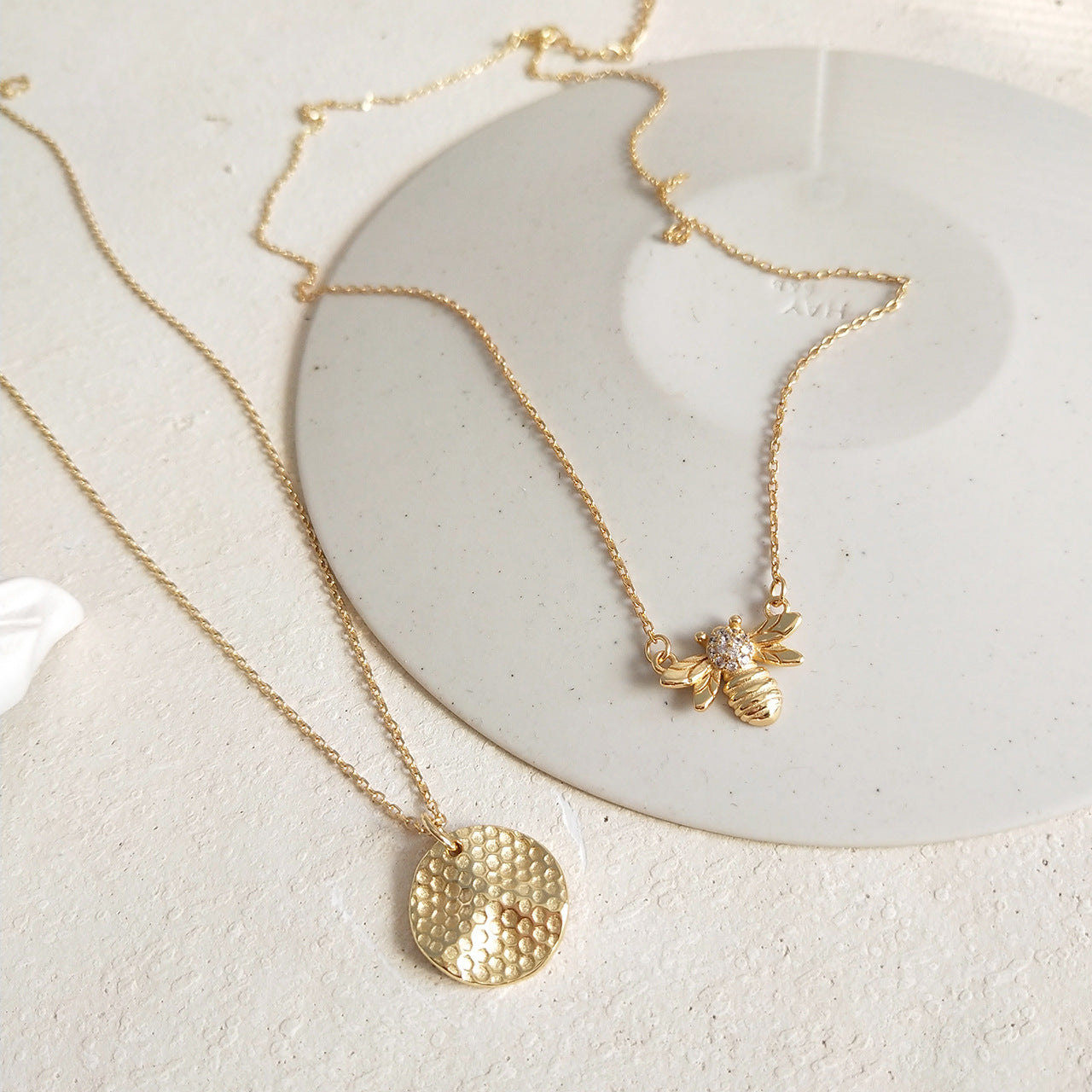 bee necklace