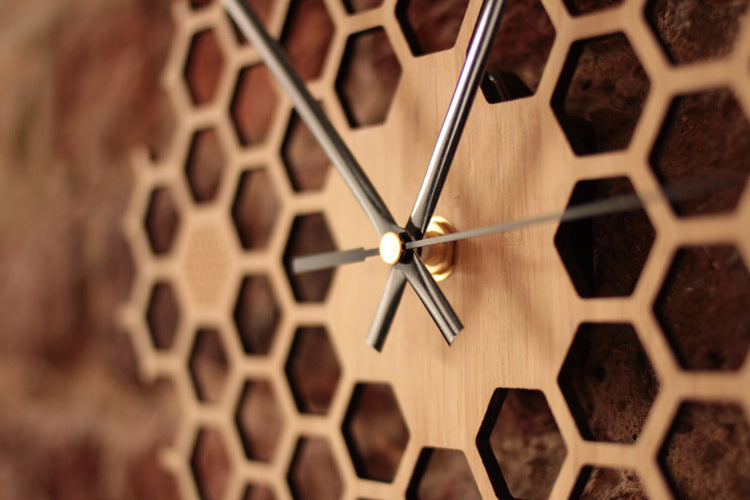 Hexagonal Log Honeycomb Wall Clock Pastoral Natural Bee Protection Association Wall Clock