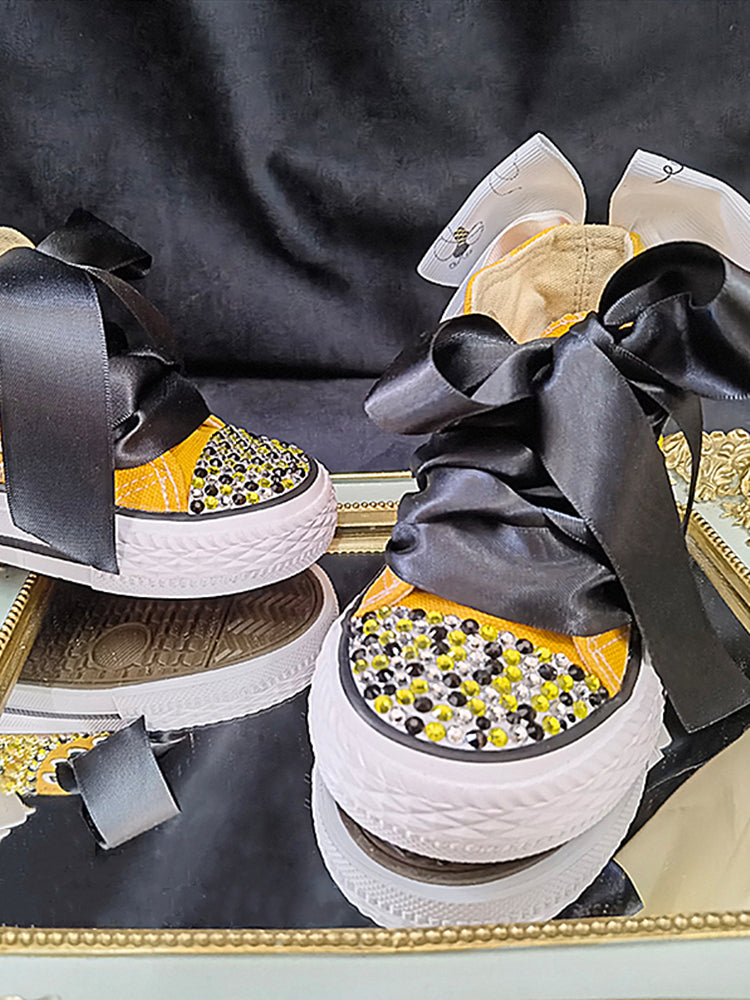 Fashion Personality Cartoon Bee Canvas Shoes